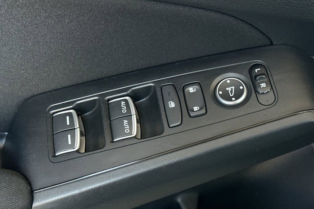 Certified 2023 Honda Civic EX image 12