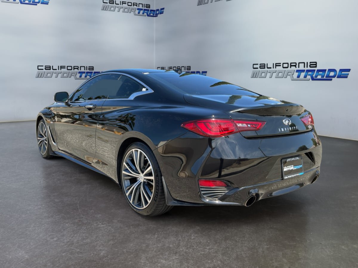 Used 2019 INFINITI Q60 3.0t Luxe RWD image 7