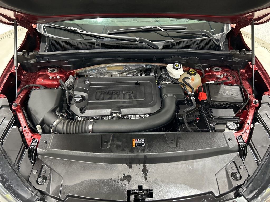 Used 2023 Buick Envision Avenir AWD/4WD image 37