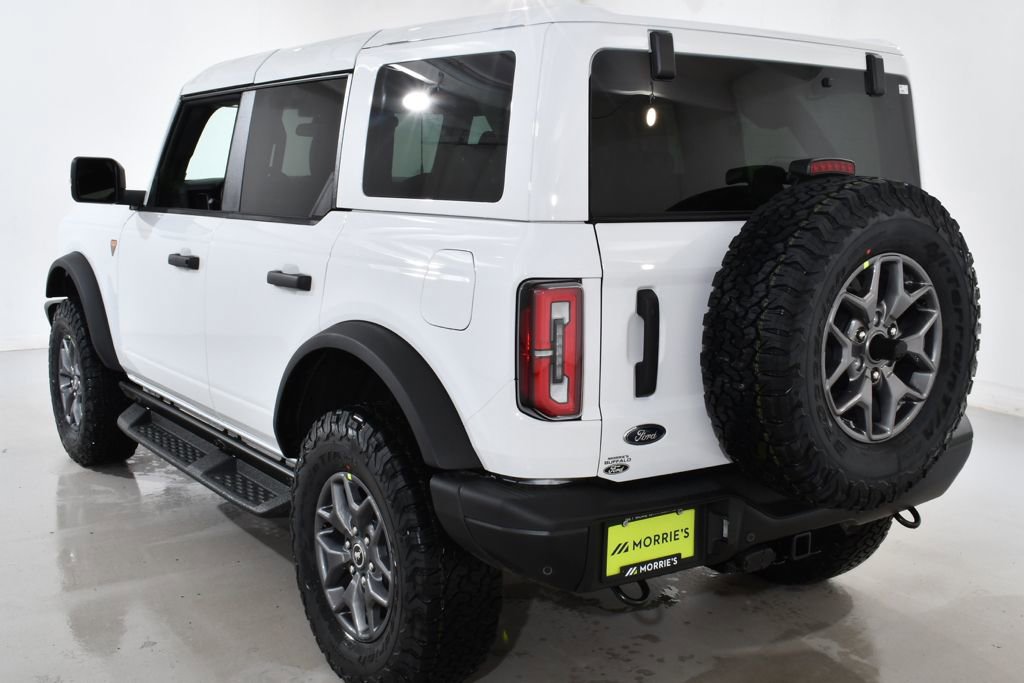 New 2025 Ford Bronco Badlands image 14