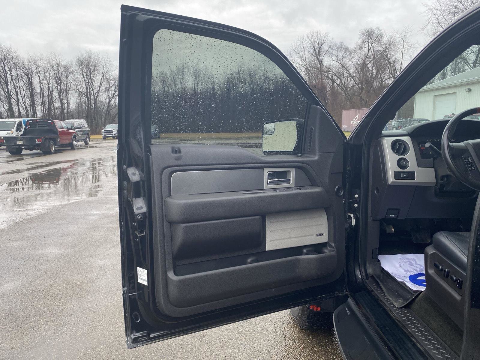 Used 2011 Ford F150 Raptor w/ Raptor Luxury Pkg image 10