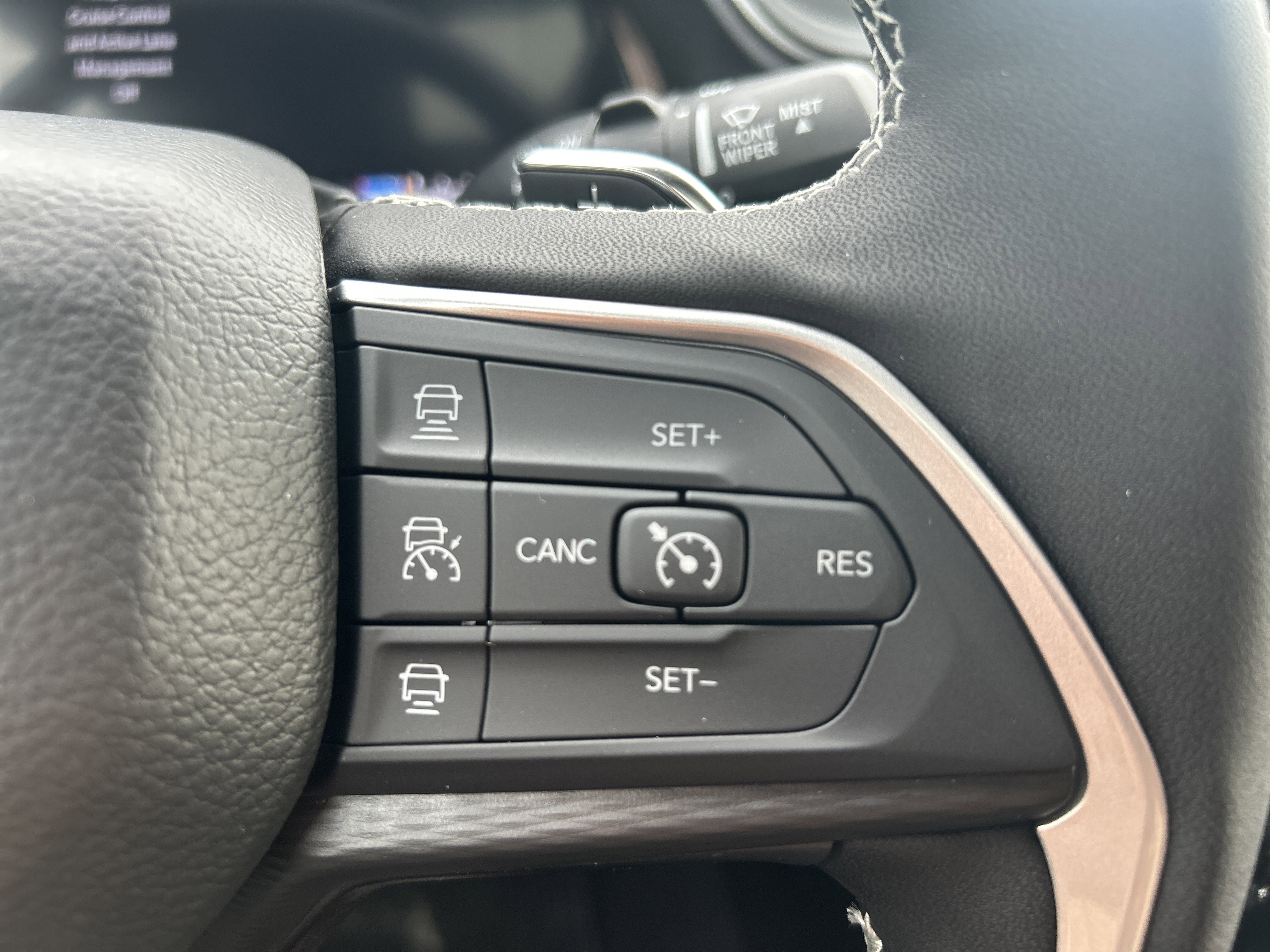 New 2025 Jeep Grand Cherokee Altitude image 20