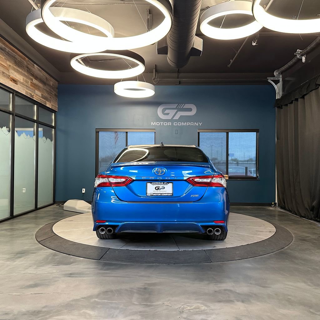 Used 2018 Toyota Camry XSE w/ Driver Assist Package FWD image 4