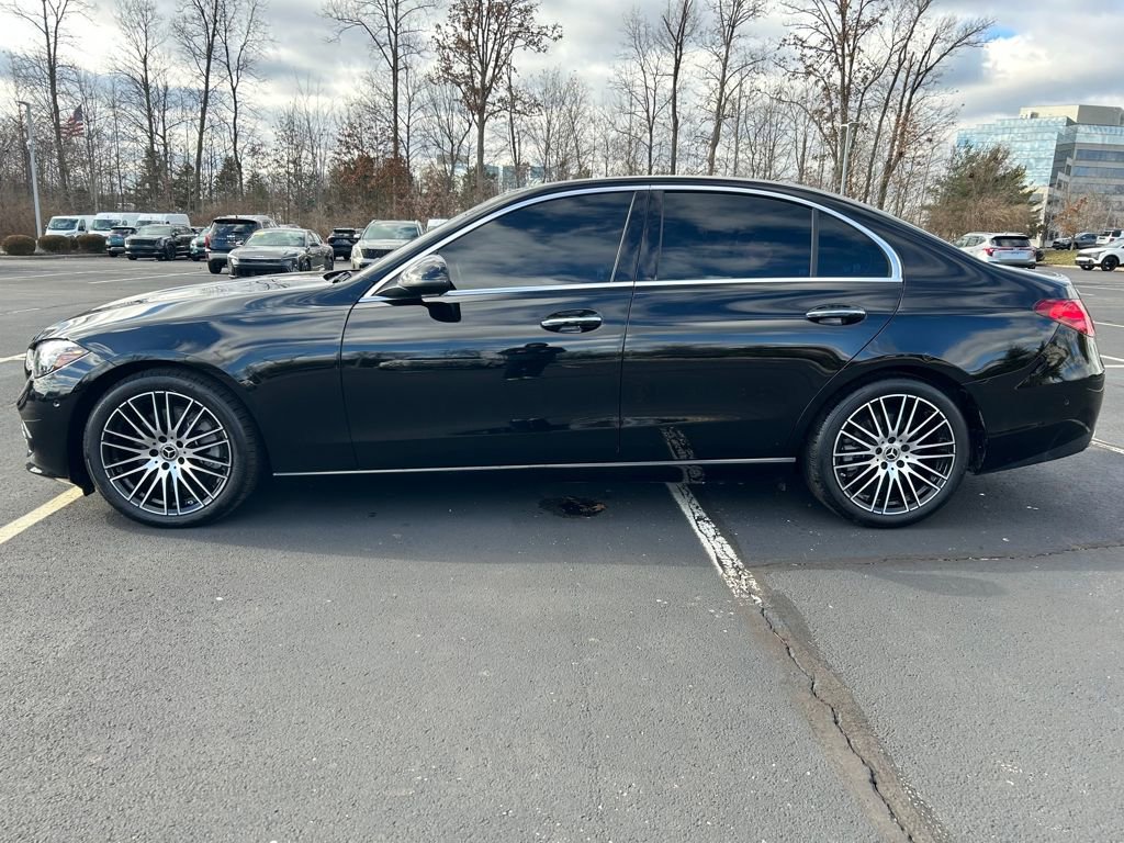Used 2024 Mercedes-Benz C 300 4MATIC Sedan image 4