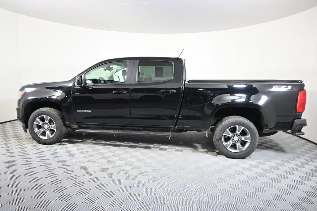 Used 2018 Chevrolet Colorado Z71 AWD/4WD image 3