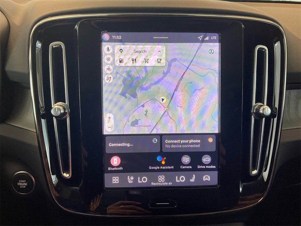 New 2026 Volvo XC40 B5 Core image 21