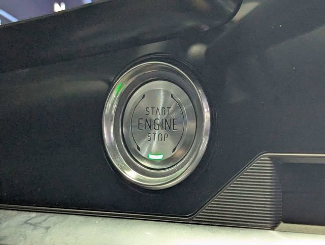 Used 2024 Chevrolet Corvette Stingray Preferred Cpe w/ 2LT RWD image 23