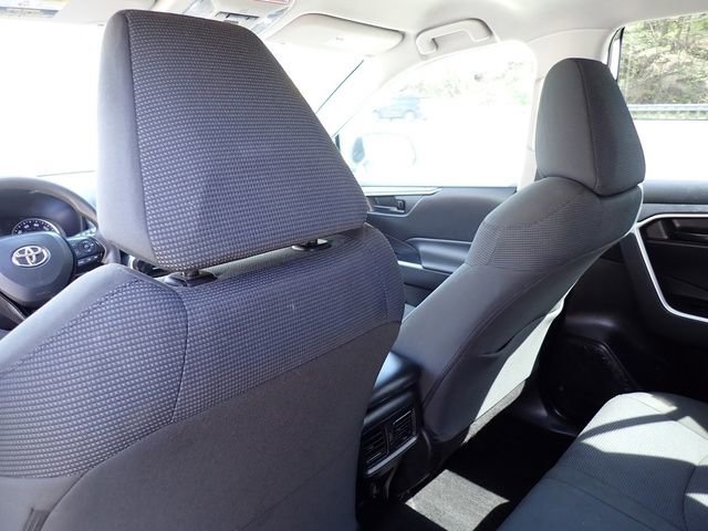 Certified 2022 Toyota RAV4 LE w/ Carpet Mat Package (TMS) FWD image 16