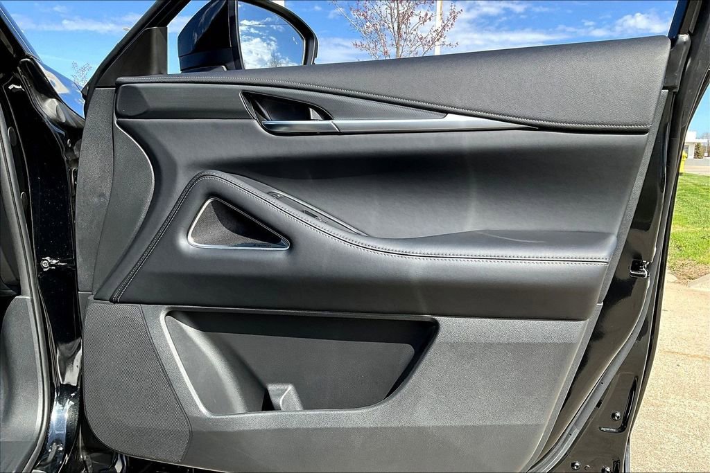 Certified 2026 INFINITI QX60 Luxe w/ Cargo Package image 24