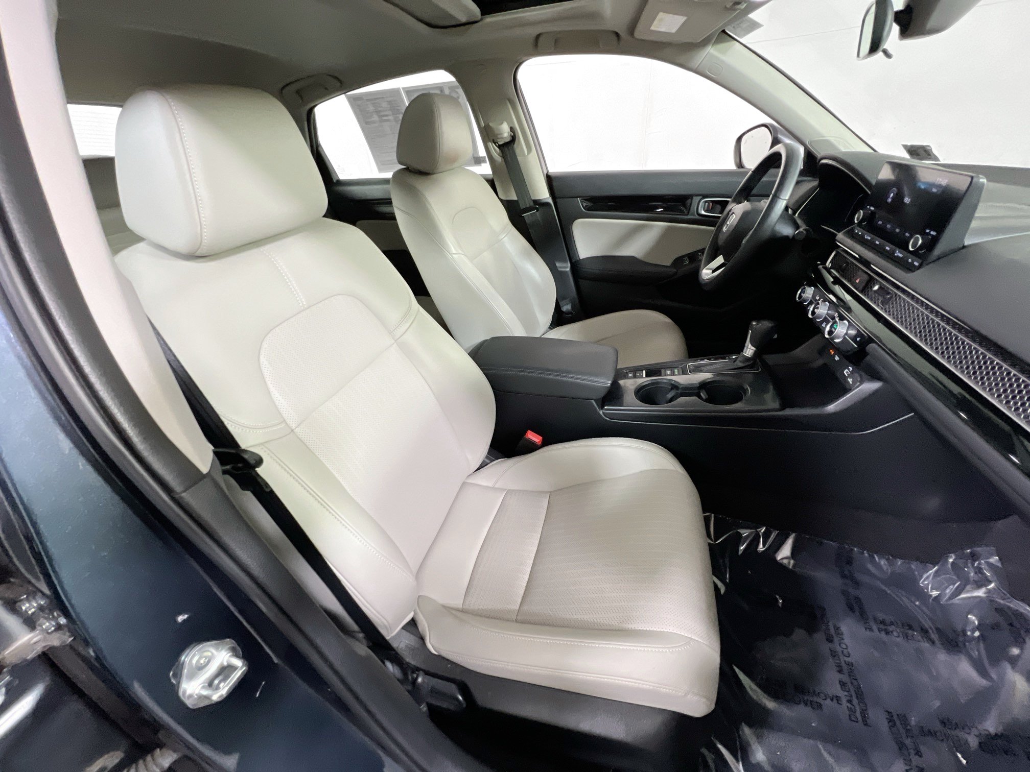Used 2023 Honda Civic EX-L image 27