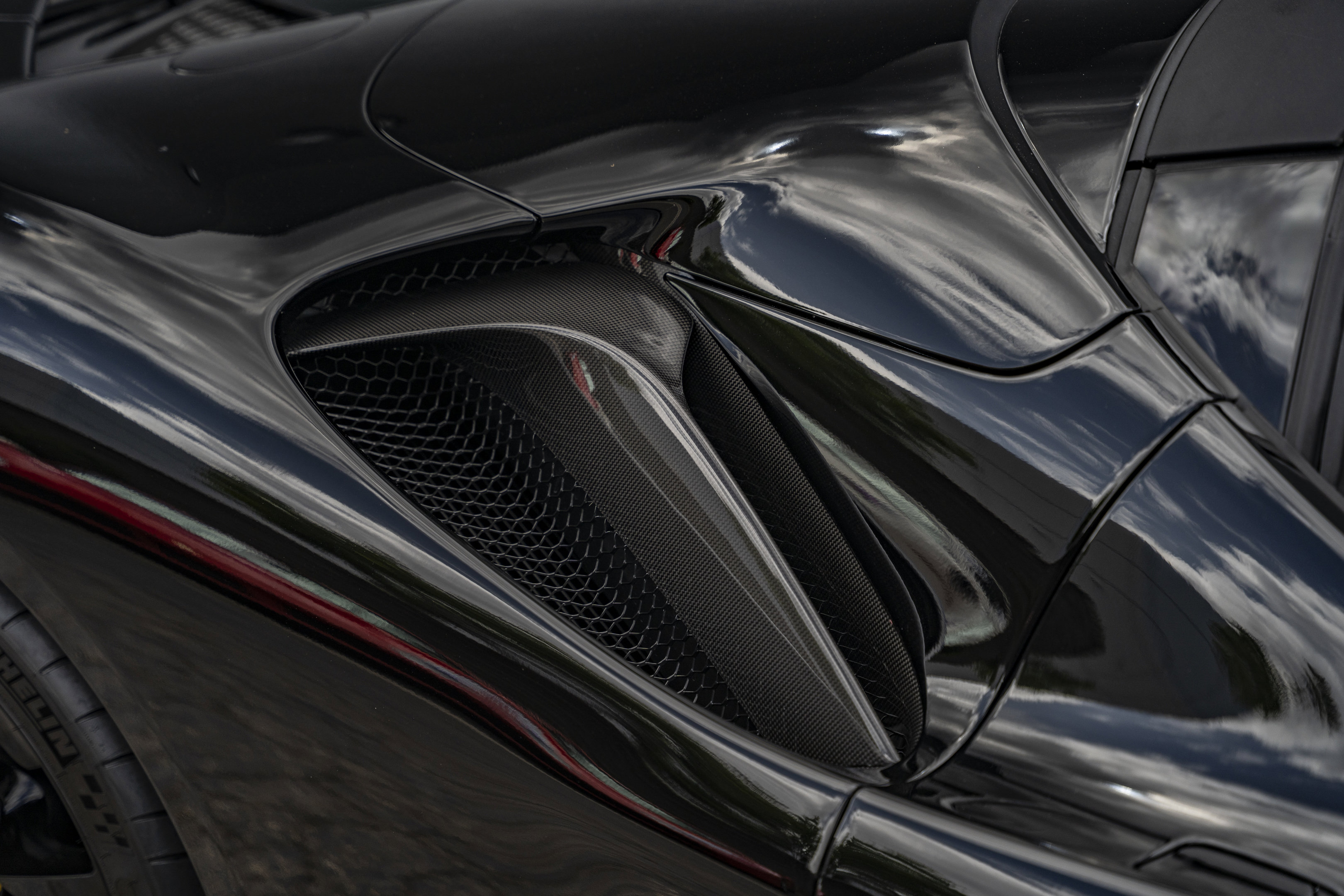 Certified 2023 Ferrari SF90 Spider image 19