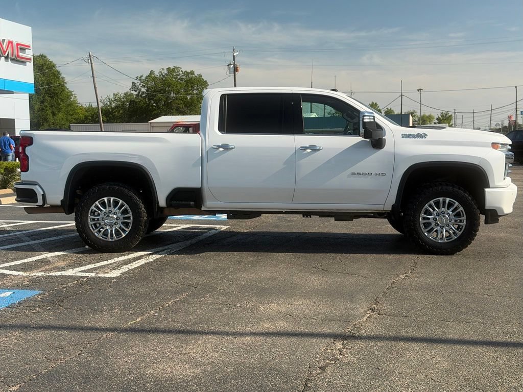 Used 2020 Chevrolet Silverado 3500 High Country w/ Z71 Off-Road Package AWD/4WD image 4