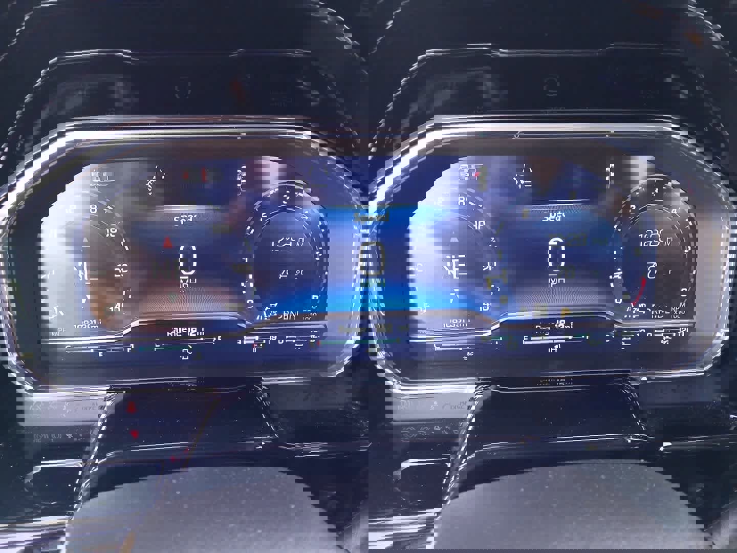 Used 2024 Chevrolet Silverado 2500 LTZ w/ LTZ Convenience Package image 22