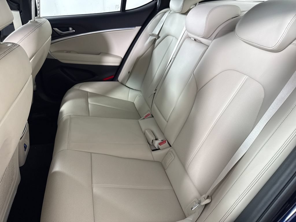 New 2026 Genesis G70 2.5T RWD image 18