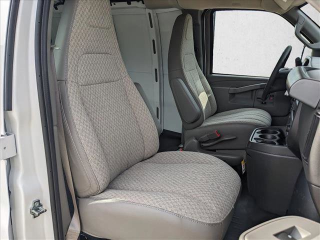 New 2025 Chevrolet Express 3500 Extended w/ Driver Convenience Package RWD image 17