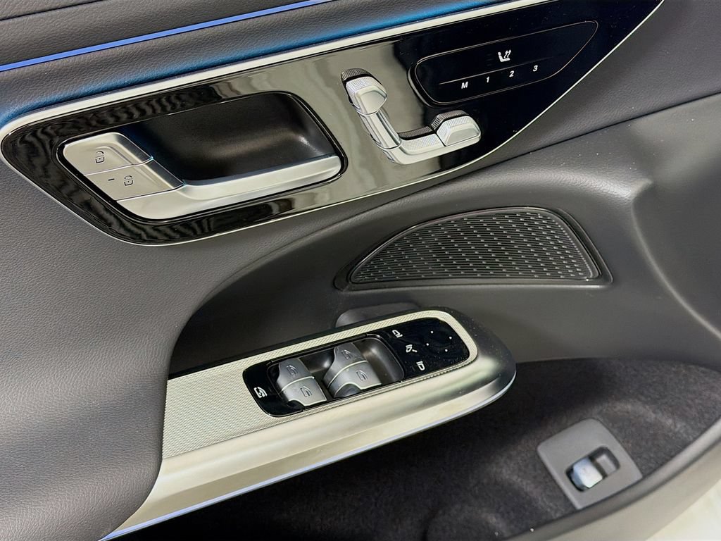 New 2026 Mercedes-Benz E 450 4MATIC Sedan image 21
