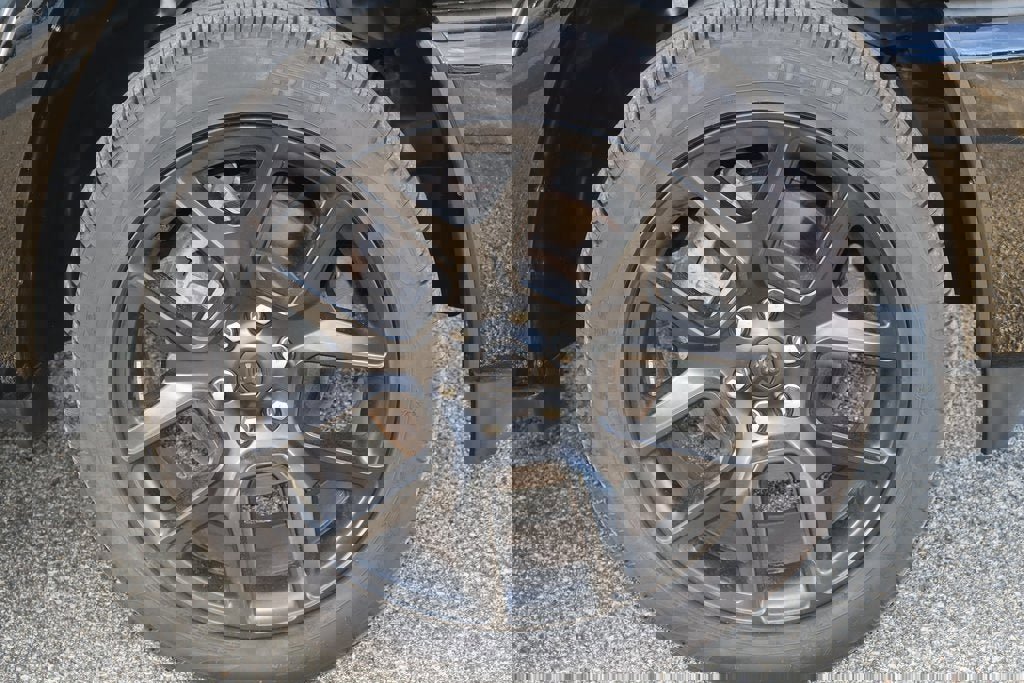 Used 2025 RAM 1500 Laramie w/ Night Edition image 7