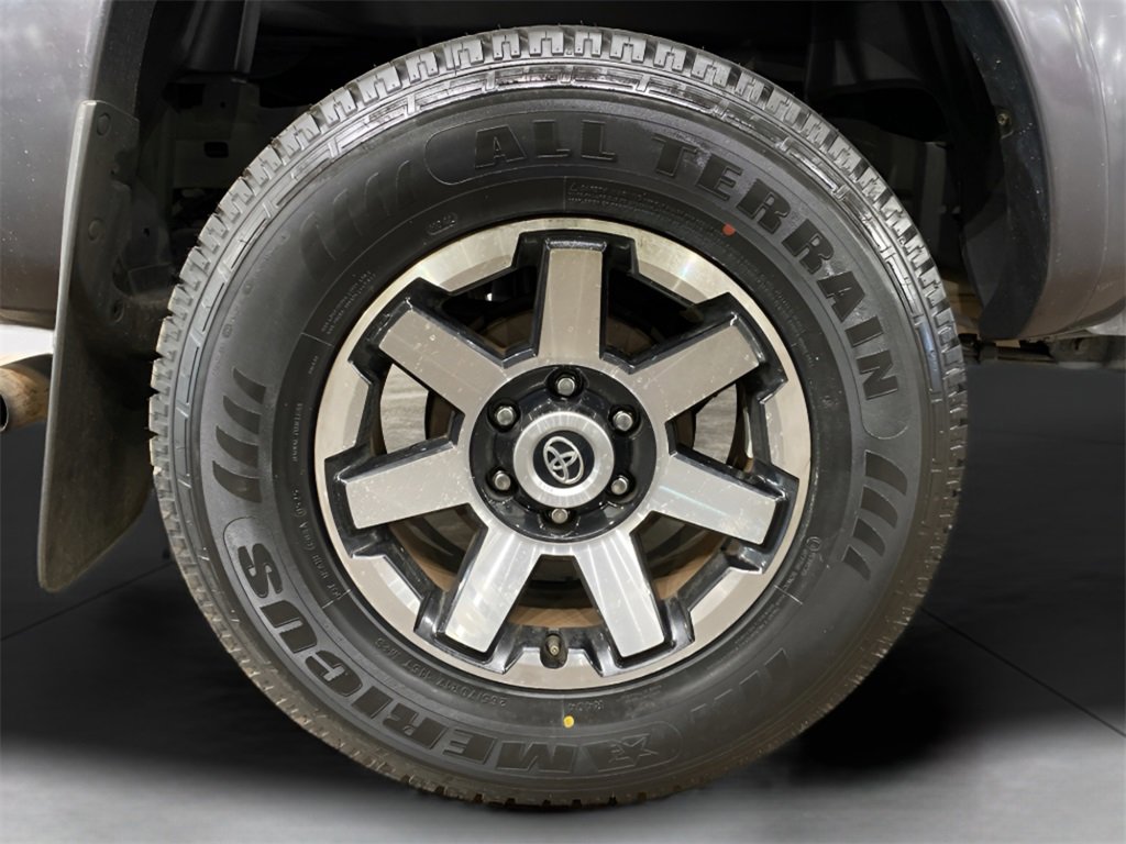 Used 2014 Toyota Tacoma PreRunner w/ SR5 Package image 22