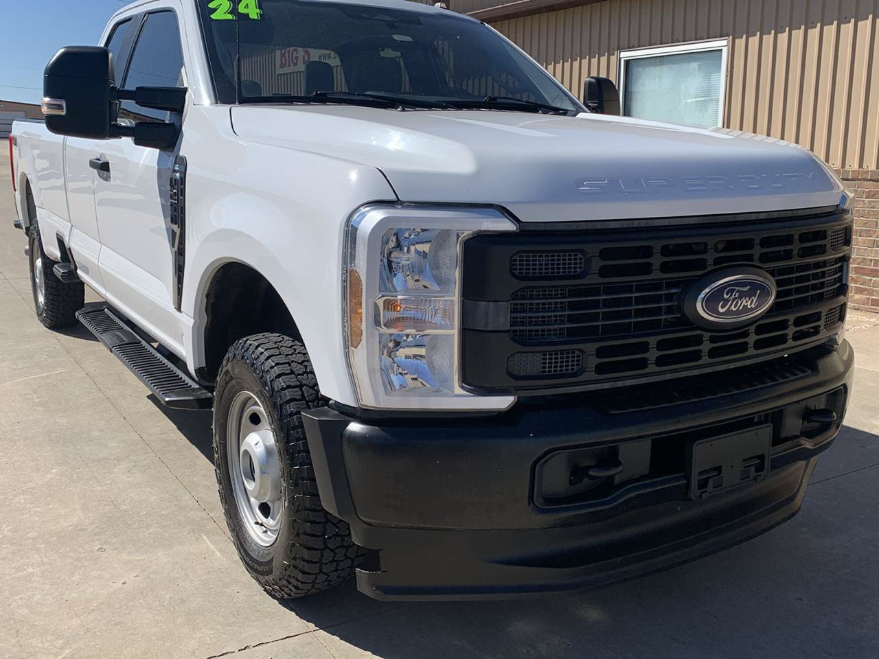Used 2024 Ford F250 XL w/ XL Driver Assist Package AWD/4WD image 1
