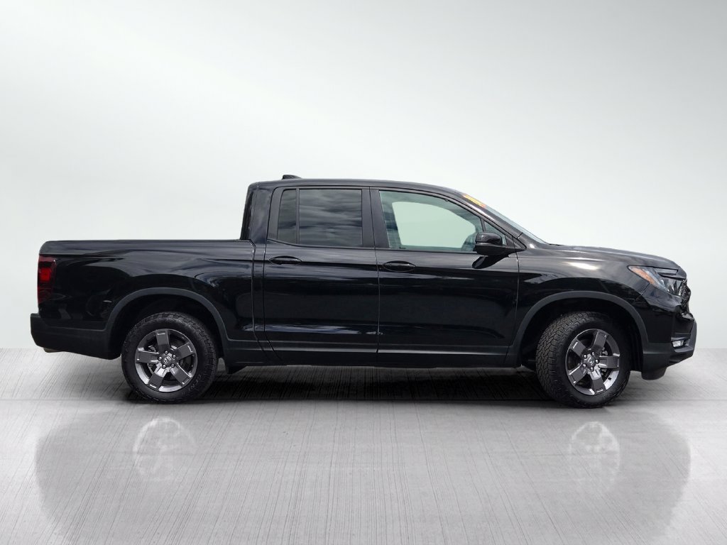 Used 2024 Honda Ridgeline TrailSport image 3
