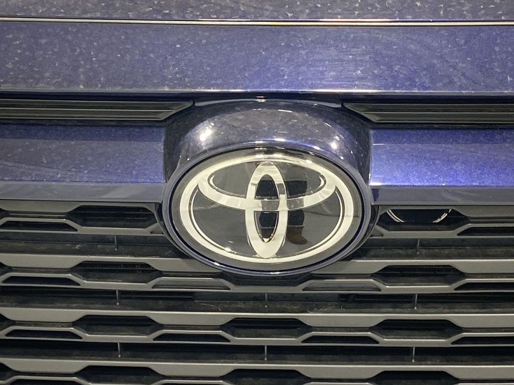 Used 2024 Toyota RAV4 XLE image 27