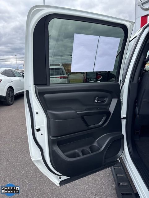 Certified 2024 Nissan Titan SV w/ SV Convenience Package image 16