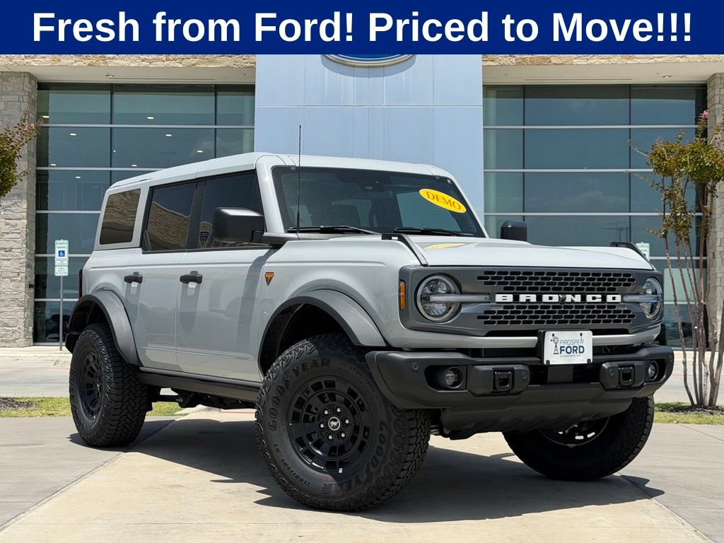 New 2026 Ford Bronco Badlands AWD/4WD image 1
