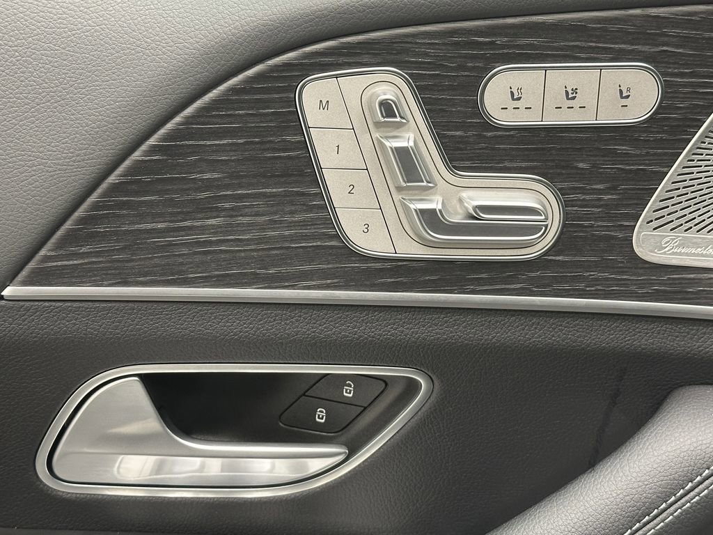 Certified 2024 Mercedes-Benz GLS 450 4MATIC image 12