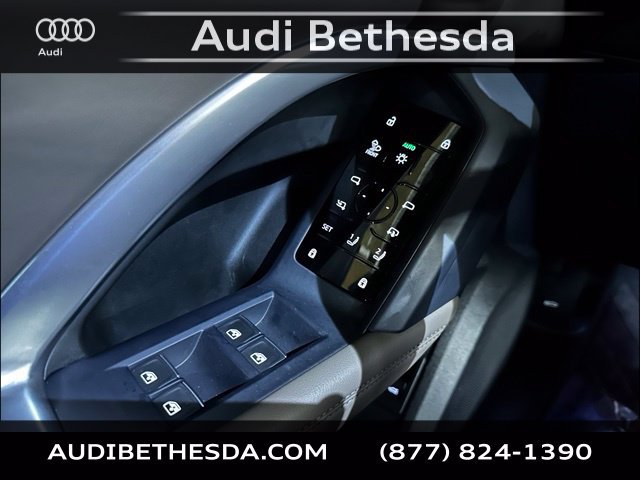 Certified 2025 Audi Q5 Premium Plus w/ Premium Plus AWD/4WD image 15