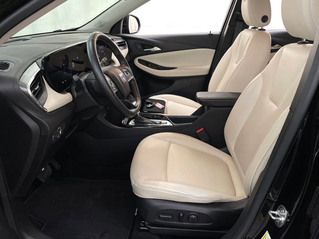 Certified 2024 Buick Encore GX Sport Touring w/ Comfort Package FWD image 7