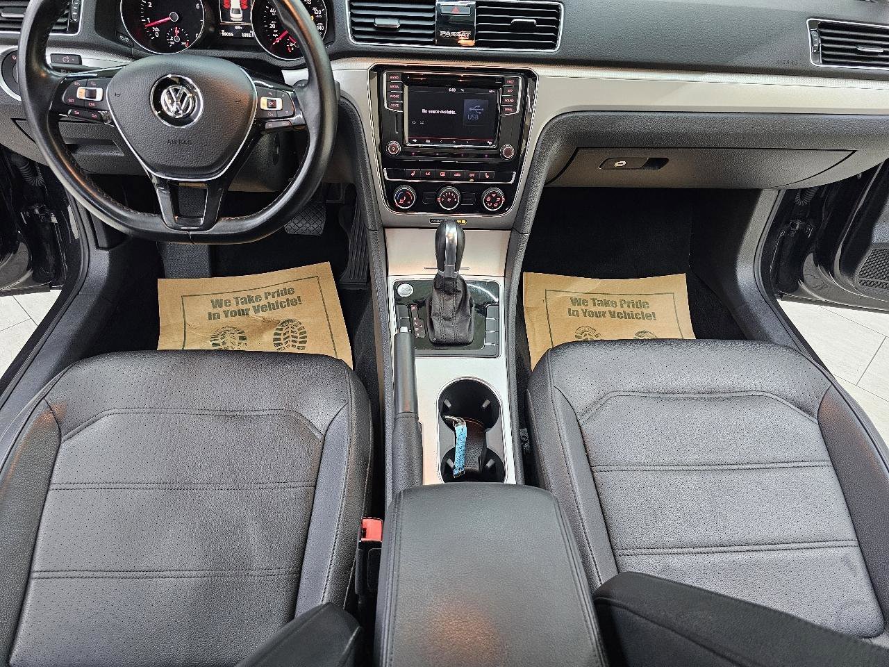 Used 2019 Volkswagen Passat Wolfsburg Edition FWD image 27