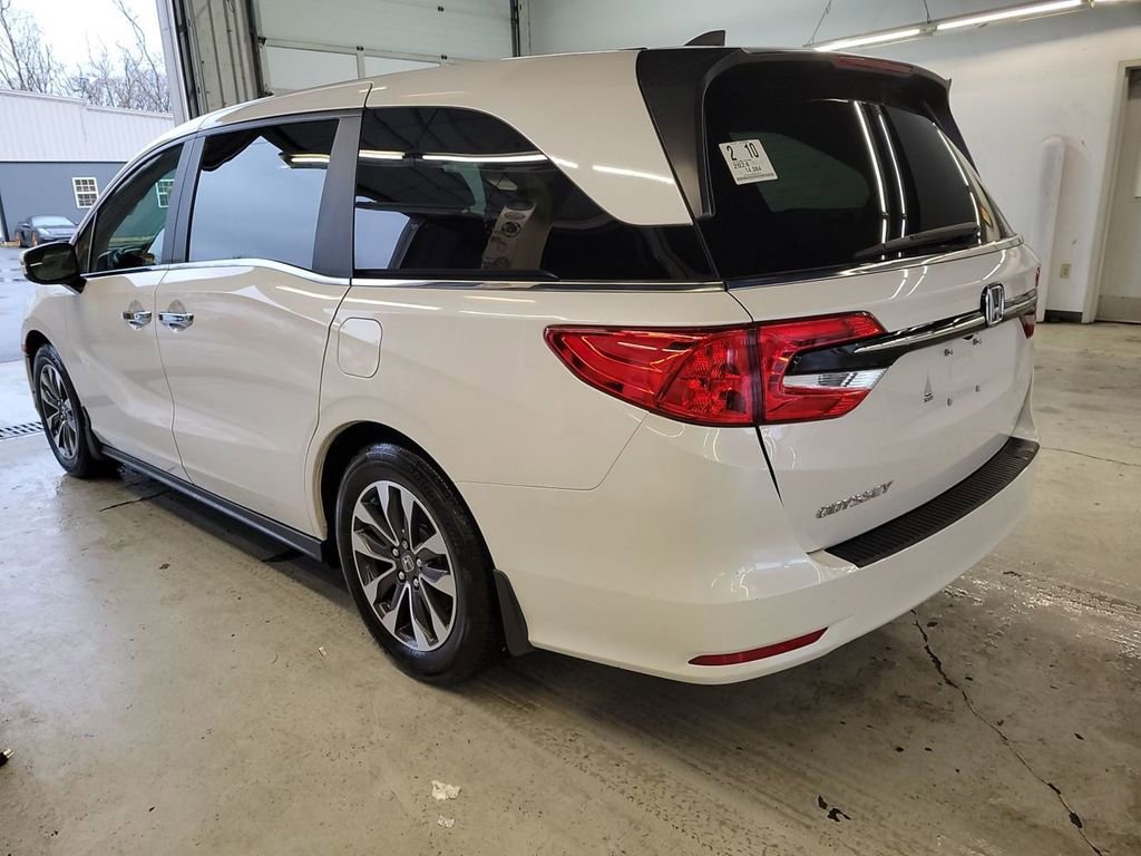 Used 2024 Honda Odyssey EX-L image 4