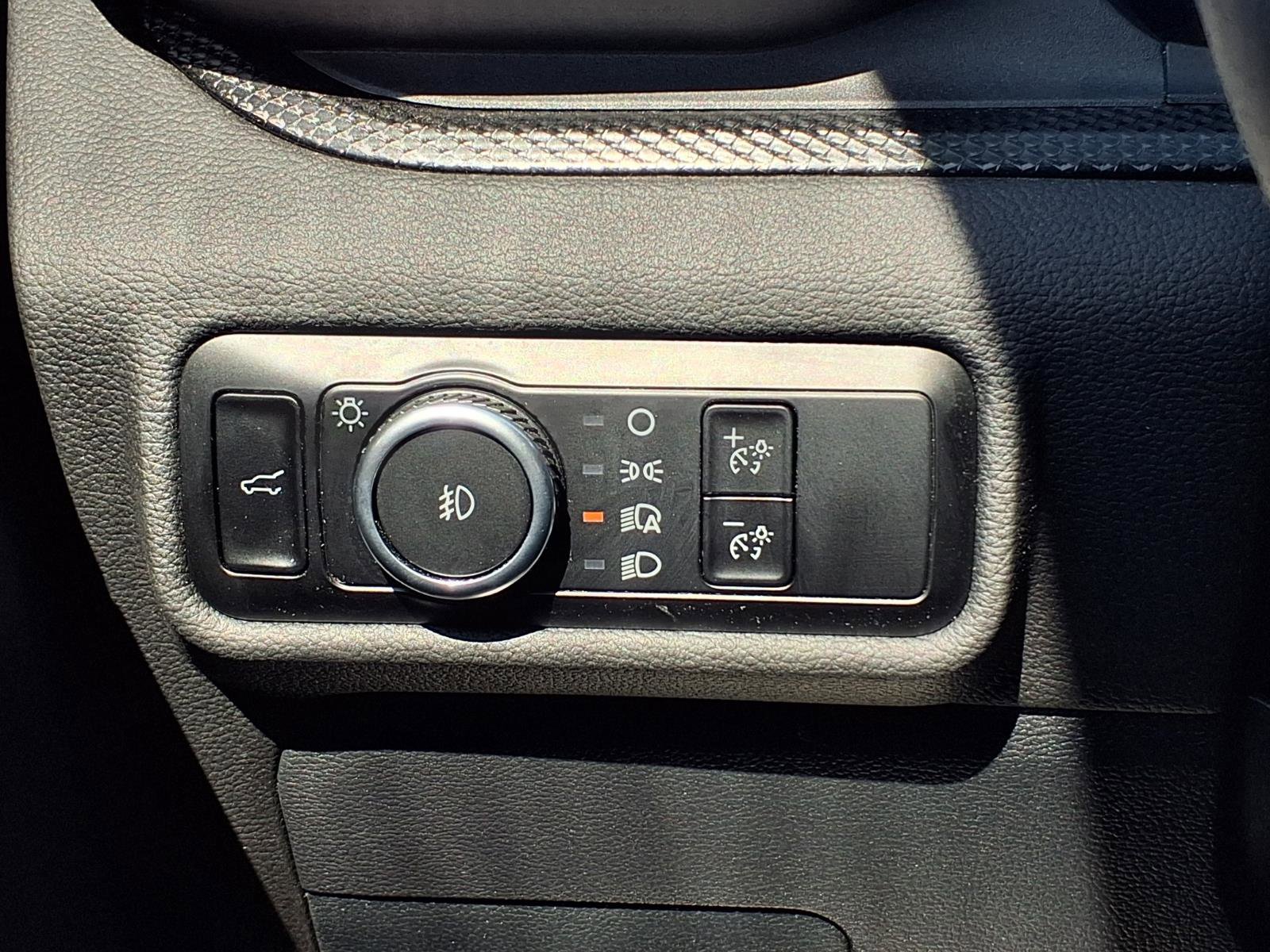 Used 2024 Ford Explorer ST w/ Equipment Group 401A image 21