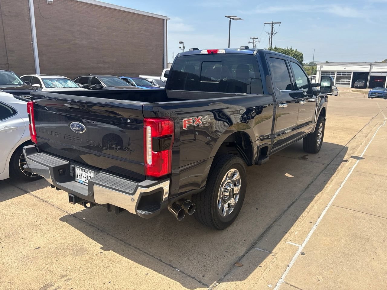 Certified 2024 Ford F250 Lariat w/ Lariat Ultimate Package AWD/4WD image 4