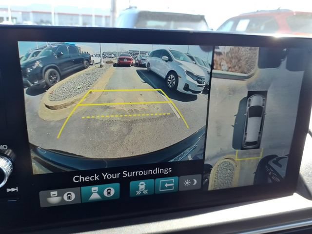 Used 2024 Honda Pilot Elite image 11
