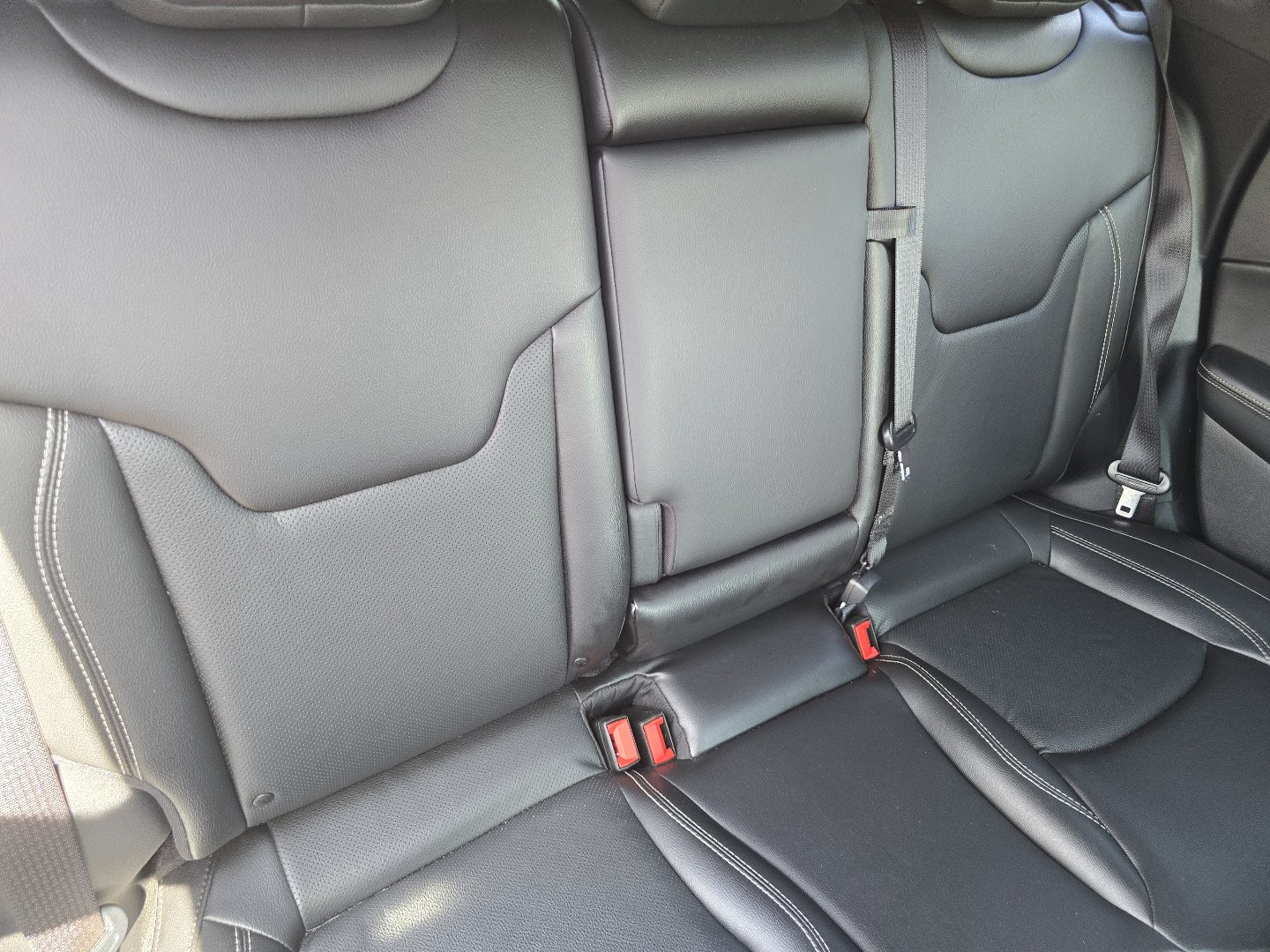 Used 2021 Jeep Compass Latitude AWD/4WD image 19