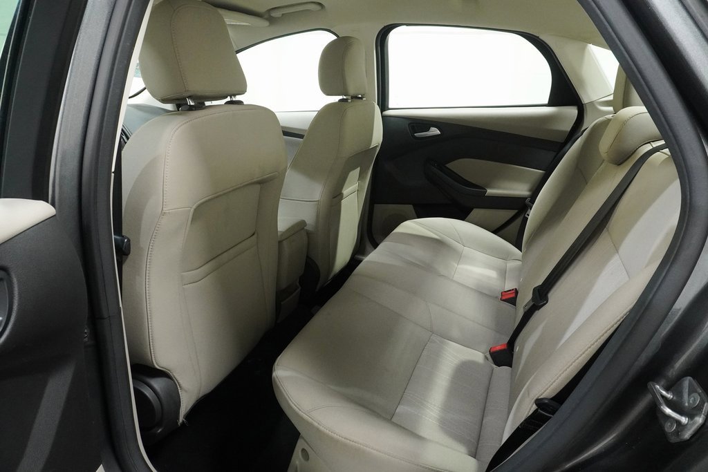 Used 2017 Ford Focus SE image 11