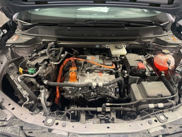 Used 2025 Chevrolet Equinox EV LT w/ Convenience Package image 10