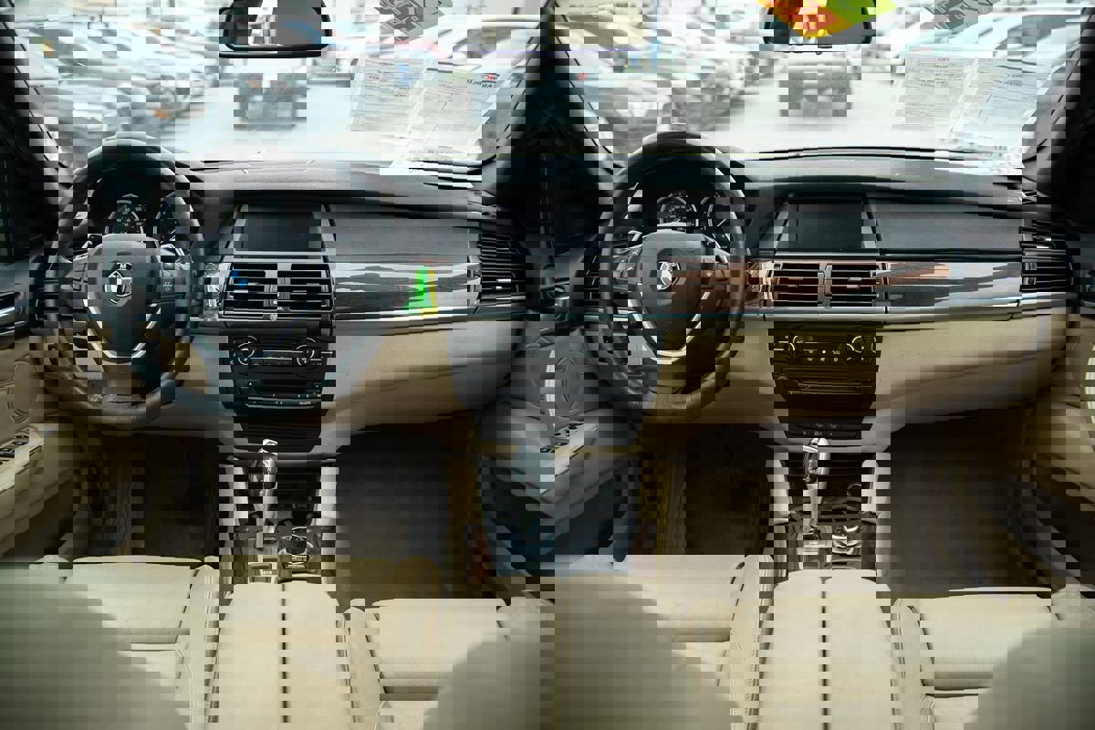 Used 2014 BMW X6 xDrive35i image 21