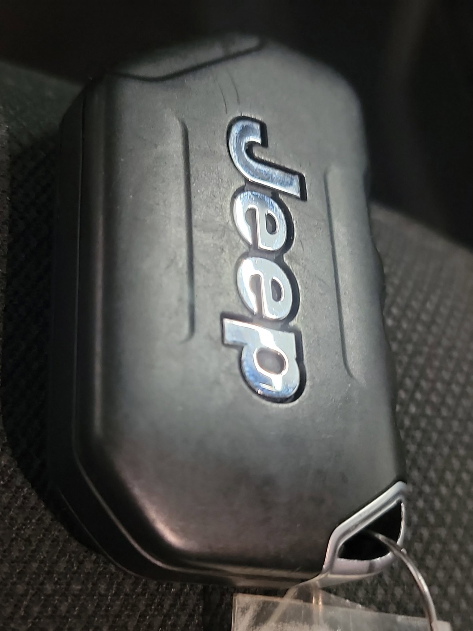 Used 2021 Jeep Gladiator Sport image 32