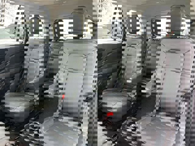 Used 2025 Lincoln Aviator Premiere image 14