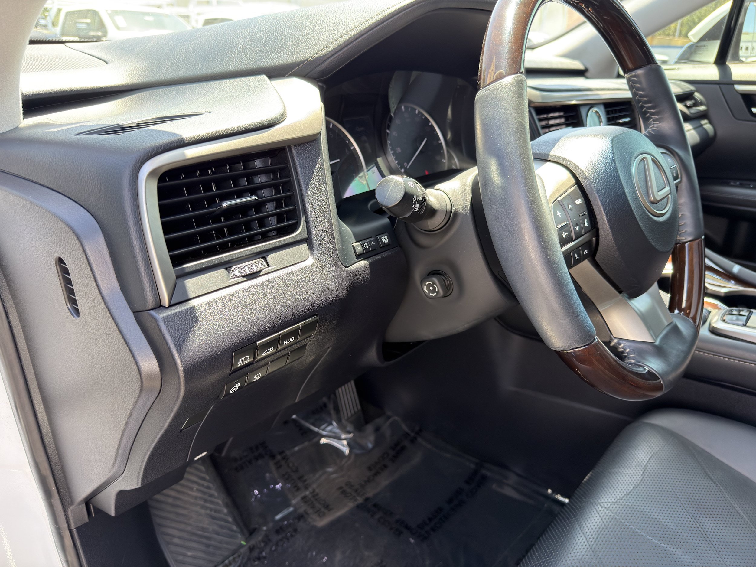 Used 2017 Lexus RX 350 FWD w/ Premium Package image 26