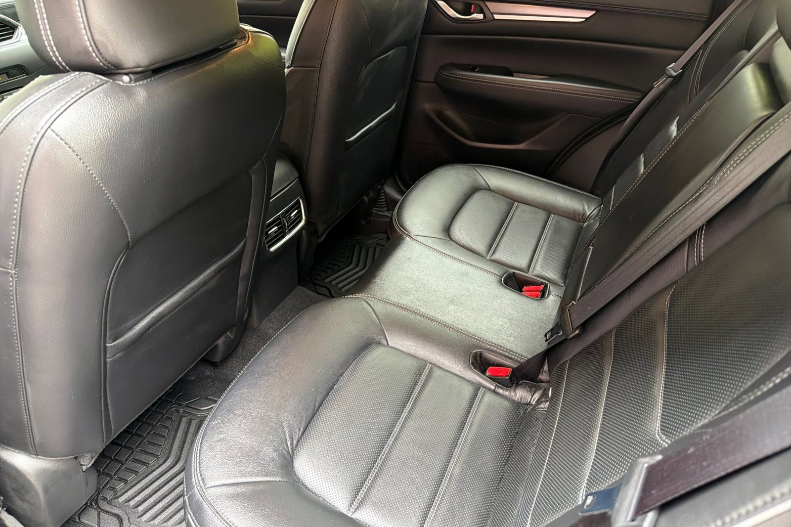 Used 2025 MAZDA CX-5 AWD 2.5 S w/ Premium Plus Pkg image 16