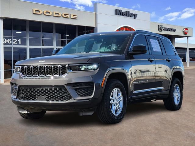 Certified 2025 Jeep Grand Cherokee Laredo image 2