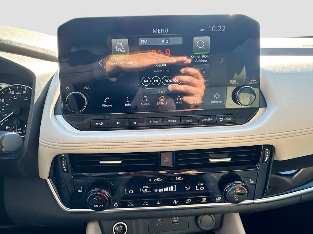 Used 2023 Nissan Rogue SL w/ SL Premium Package image 18