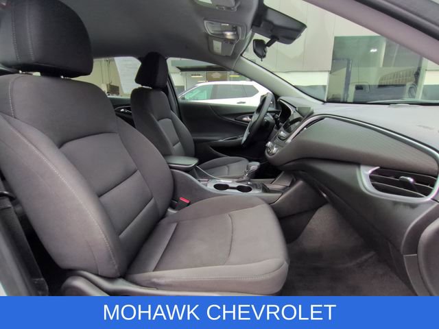 Used 2024 Chevrolet Malibu RS w/ LPO, Floor Liner Package image 28