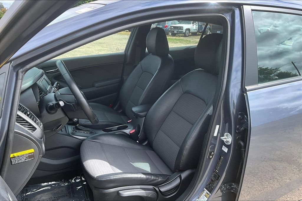 Used 2015 Kia Forte SX FWD image 9