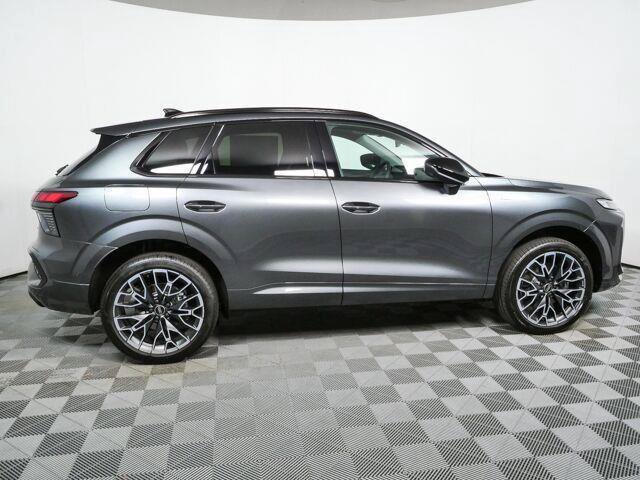 New 2026 Audi Q3 quattro 2.0T AWD/4WD image 2