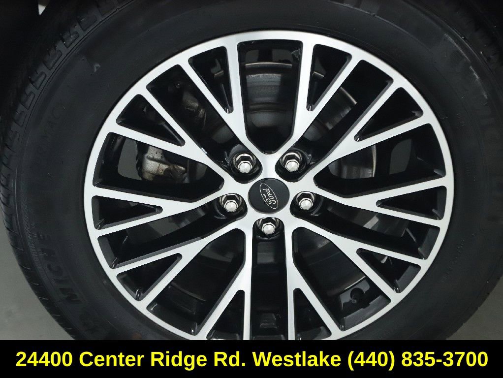 Used 2023 Ford Escape SE image 12