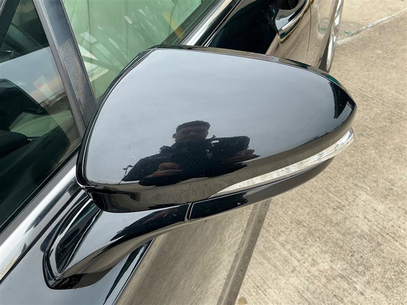 Used 2017 Ford Fusion Platinum image 13